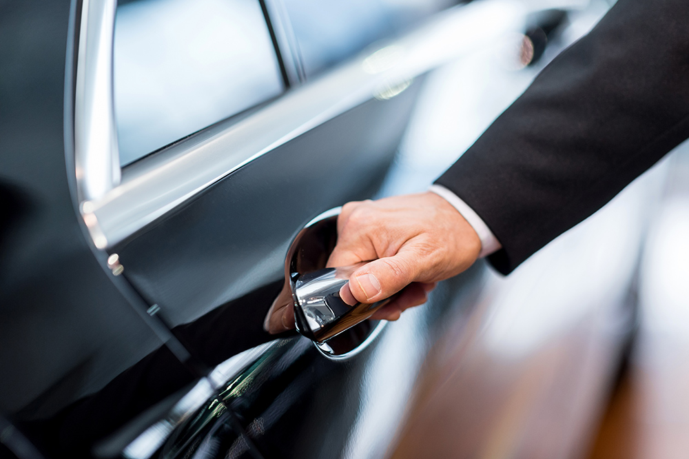 Voiture avec chauffeur pour transfert à l'aéroport de Genève